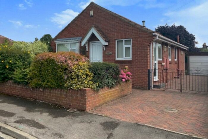 3 Bedroom Bungalow To Rent In Beech Drive, South Milford, Leeds, LS25