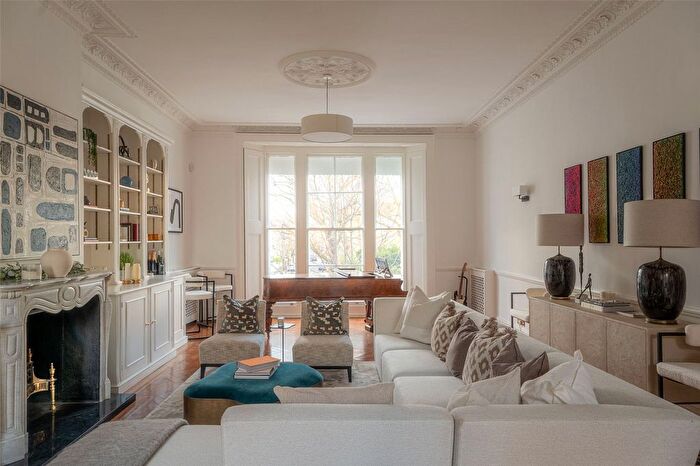 4 Bedroom Terraced House To Rent In Palace Gardens Terrace, Kensington, W8
