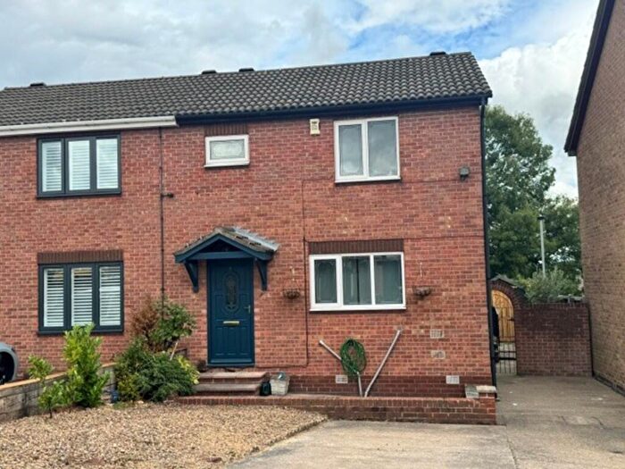2 Bedroom Semi-Detached House To Rent In Ashleigh Gardens, Munsbrough, S61