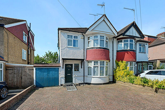3 Bedroom Semi Detached House For Sale In Cambridge Road, North Harrow, HA2