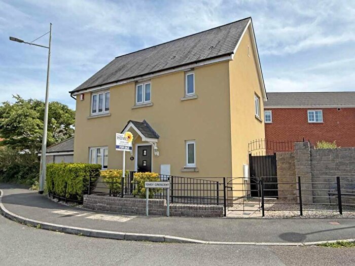 2 Bedroom Detached House For Sale In Frobisher Approach, Manadon Park, Plymouth, PL5