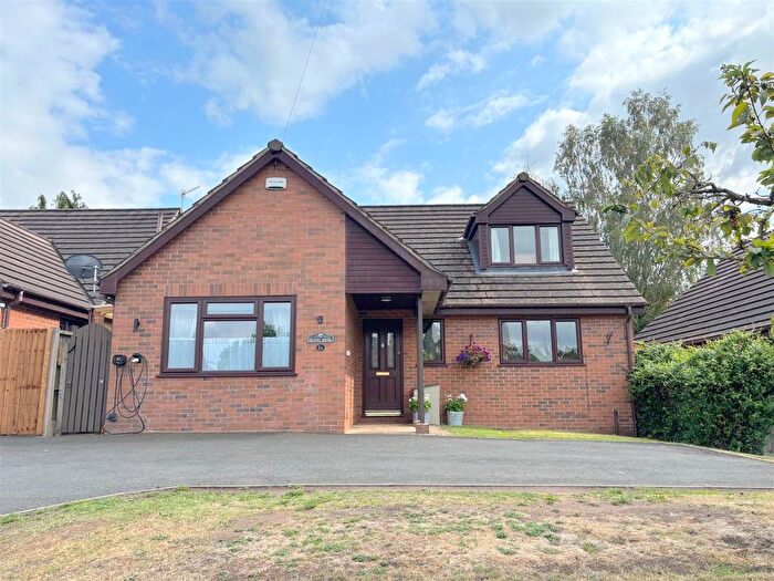 4 Bedroom Detached Bungalow For Sale In Minge Lane, Upton Upon Severn, WR8