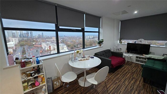 1 Bedroom Apartment For Sale In Westpoint, Chester Road, Old Trafford, Manchester, M16