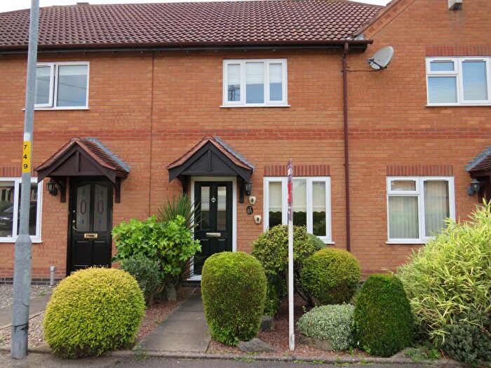 2 Bedroom Terraced House To Rent In Stroma Avenue, Worcester, WR5