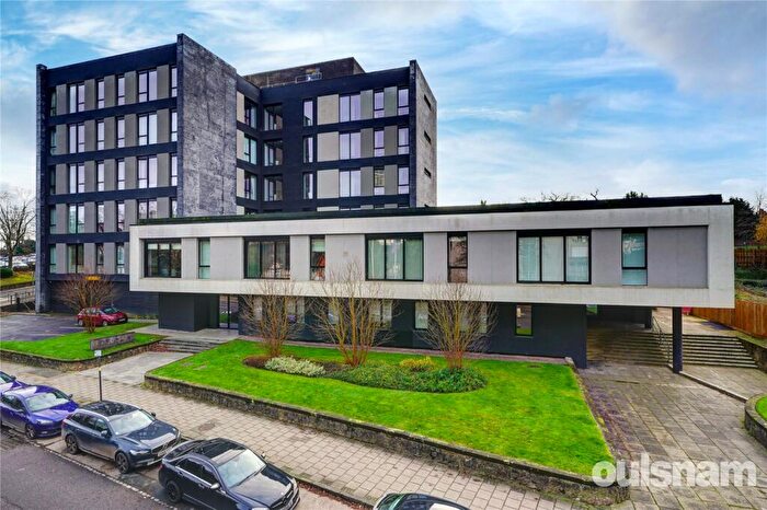 2 Bedroom Apartment For Sale In Bournville Lane, Bournville, Birmingham, B30