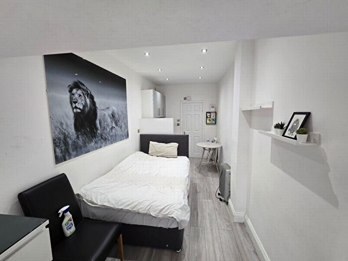 Studio To Rent In Stanwell Road, Surrey, TW15