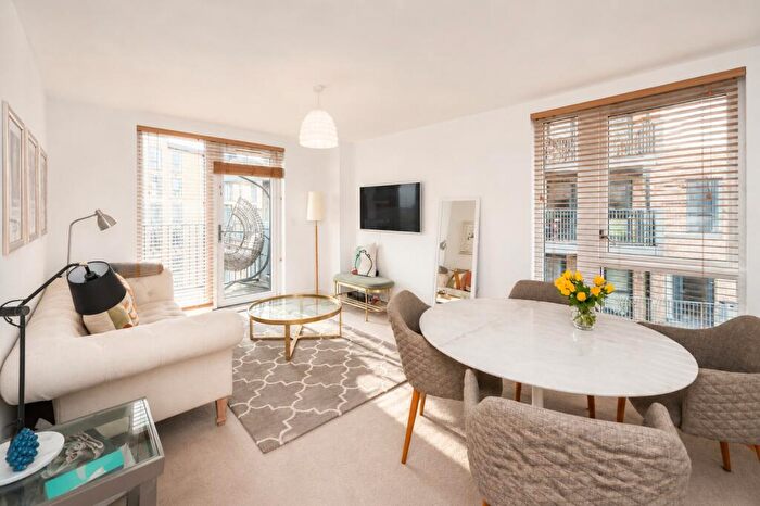 3 Bedroom Apartment For Sale In Boswell Court, Charcot Road, Colindale, NW9