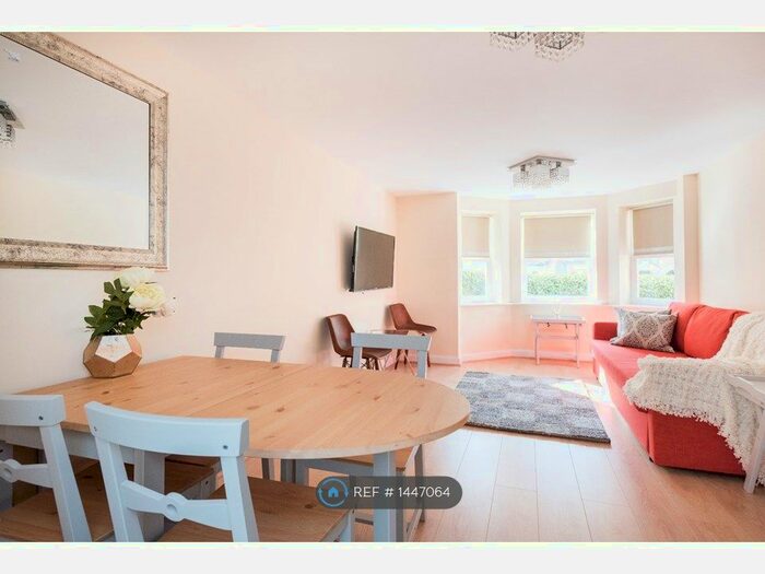 2 Bedroom Flat To Rent In Maryland Park, London, E15