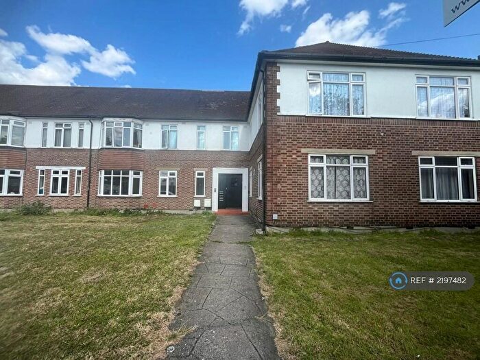 2 Bedroom Flat To Rent In Selhurst New Court, London, SE25