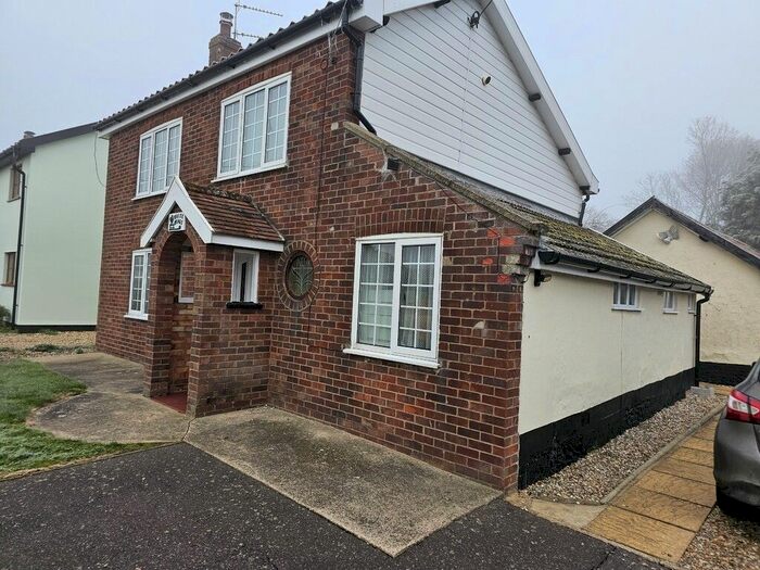 3 Bedroom Cottage To Rent In Long Street, Great Ellingham, Attleborough, NR17