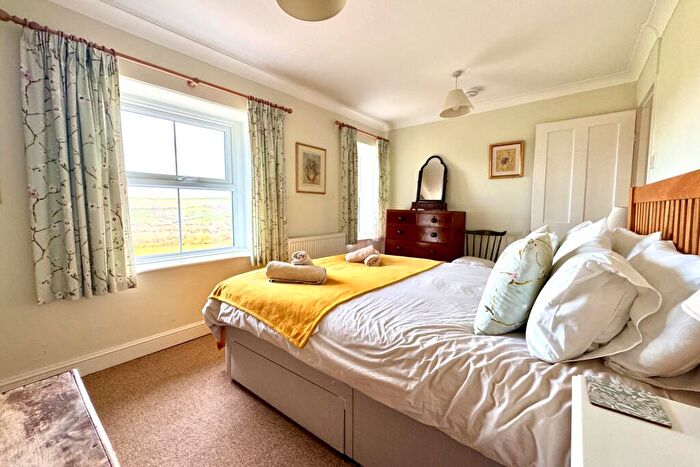 3 Bedroom Terraced House For Sale In Langton Matravers, BH19 - Photo 7
