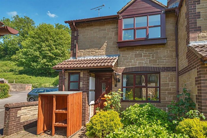 2 Bedroom End Of Terrace House To Rent In Tannery Court, Crewkerne, TA18