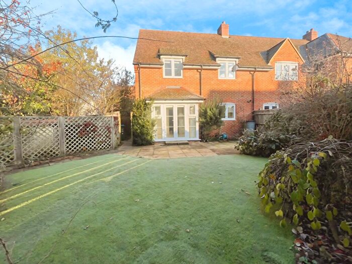 3 Bedroom Semi-Detached House To Rent In Printers Piece, Aylesbury, Buckinghamshire, HP17