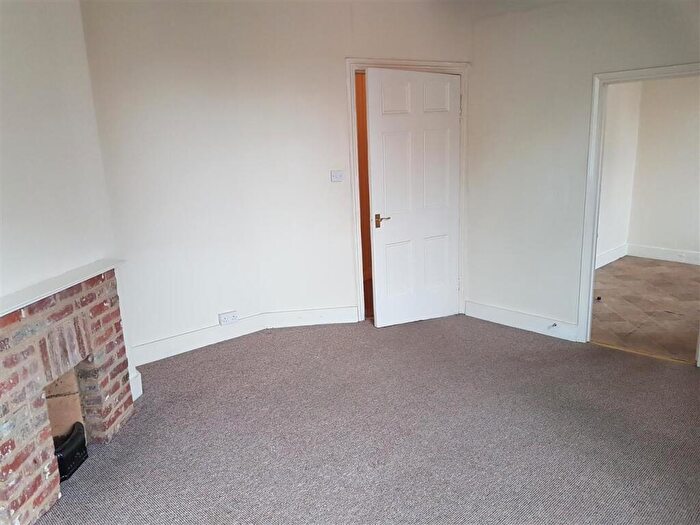 2 Bedroom Apartment To Rent In Church Street, Canterbury, CT1