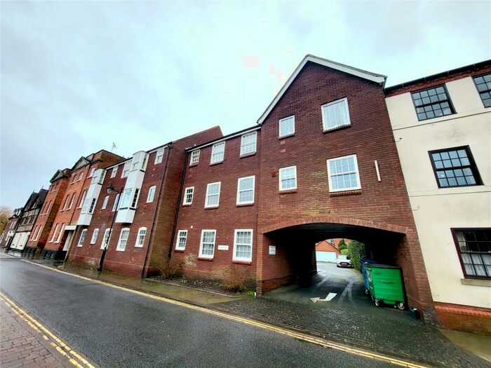 1 Bedroom Apartment To Rent In Eastham Court, Severn Side South, Bewdley, Worcestershire, DY12