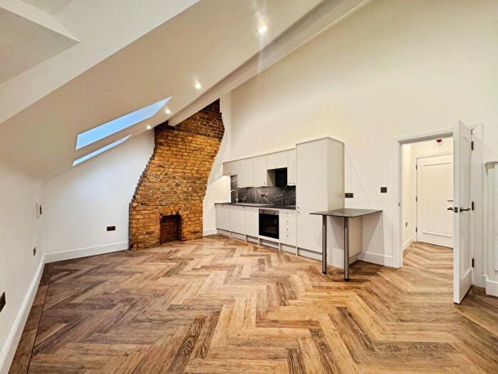 1 Bedroom Flat To Rent In Goulden Road, West Didsbury, Manchester, M20