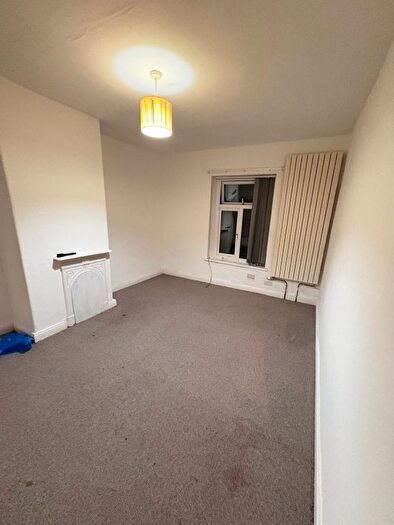 2 Bedroom Terraced House To Rent In Wilmer Road, Bradford, BD9