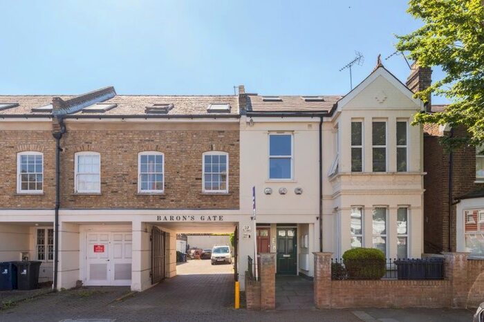1 Bedroom Flat To Rent In Rothschild Road, Chiswick, London, W4