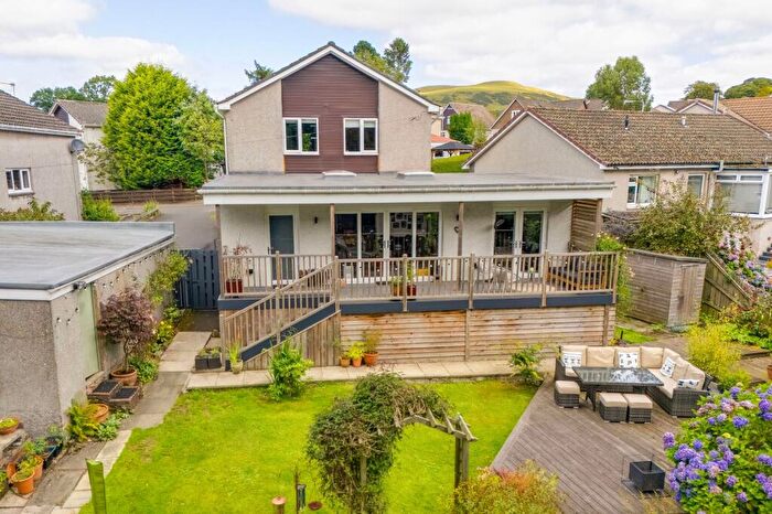 5 Bedroom Detached House For Sale In Upper Kinneddar, Saline, KY12