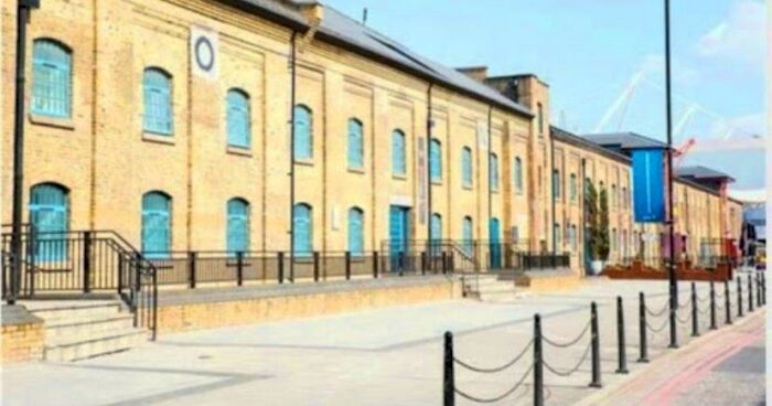 1 Bedroom Apartment To Rent In The Grainstore, Western Gateway, Royal Victoria Docks, Canning Town, London, E16