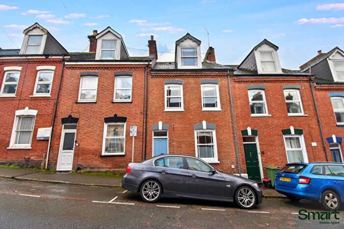 3 Bedroom Terraced House For Sale In Portland Street, Exeter, EX1