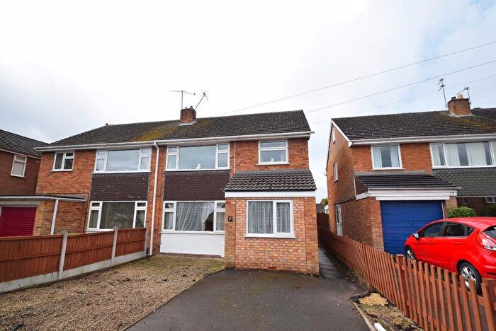 5 Bedroom Semi-Detached House To Rent In Laurel Drive, Newport, TF10