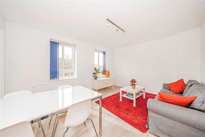 3 Bedroom Flat For Sale In Mornington Avenue, West Kensington, W14