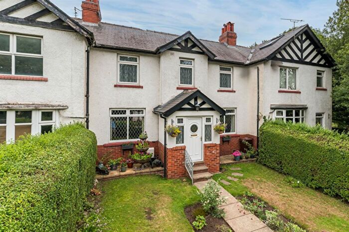 5 Bedroom Terraced House For Sale In Hillcrest, Harrogate Road, Bramhope, LS16