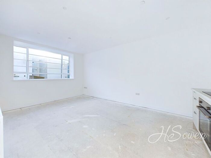 1 Bedroom Flat For Sale In Scarborough Place, Torquay, TQ2