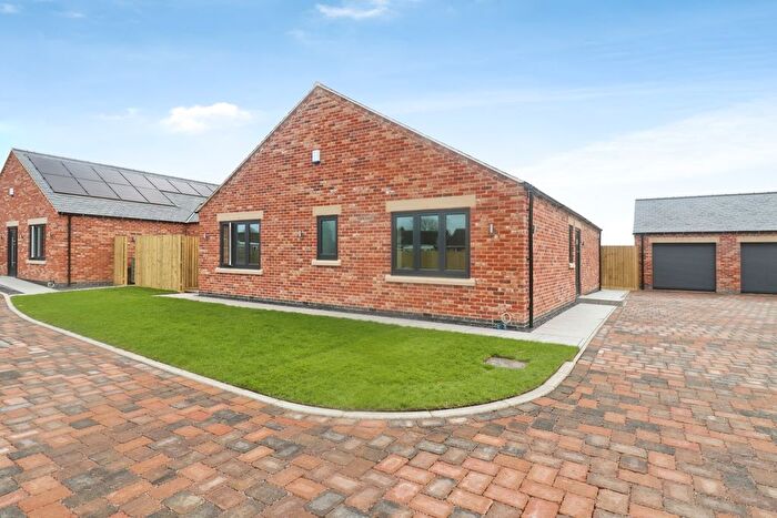 3 Bedroom Detached Bungalow For Sale In Scawthon Gardens, Sturton By Stow, LN1