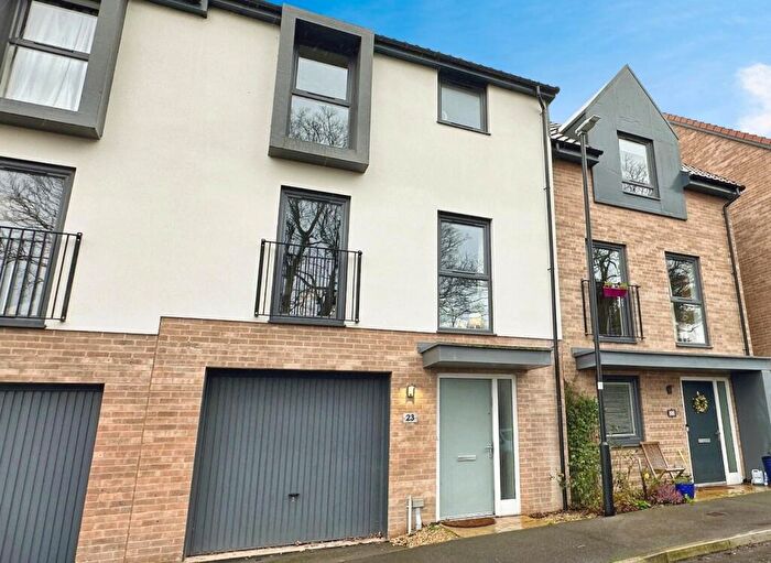 3 Bedroom Town House For Sale In The Berries, Fishponds, Bristol, BS16