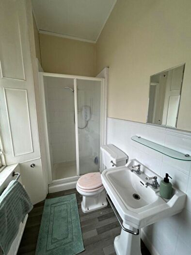 5 Bedroom Flat To Rent In Leith Walk, Edinburgh, EH6