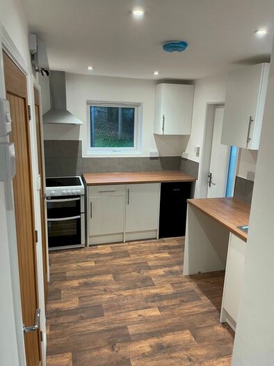 Studio To Rent In Truro Road, St Austell, PL25