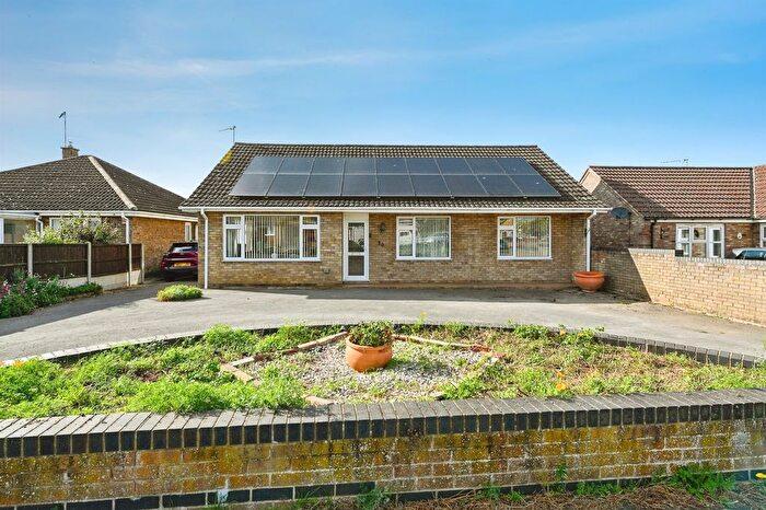 5 Bedroom Bungalow For Sale In Tower Road, Hilgay, Downham Market, PE38