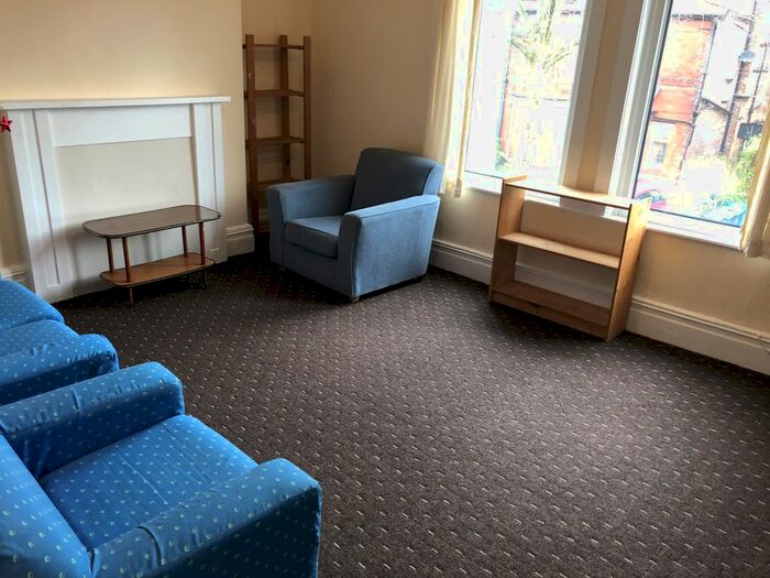 1 Bedroom Flat To Rent In Maple Avenue, Manchester, M21