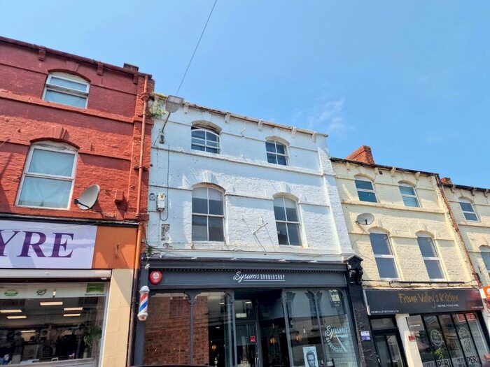 1 Bedroom Flat To Rent In Bath Street, Stroud, GL5