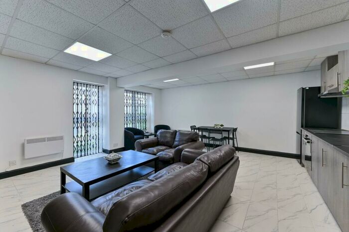 2 Bedroom Terraced House To Rent In Churchill Mews, Croydon, CR0