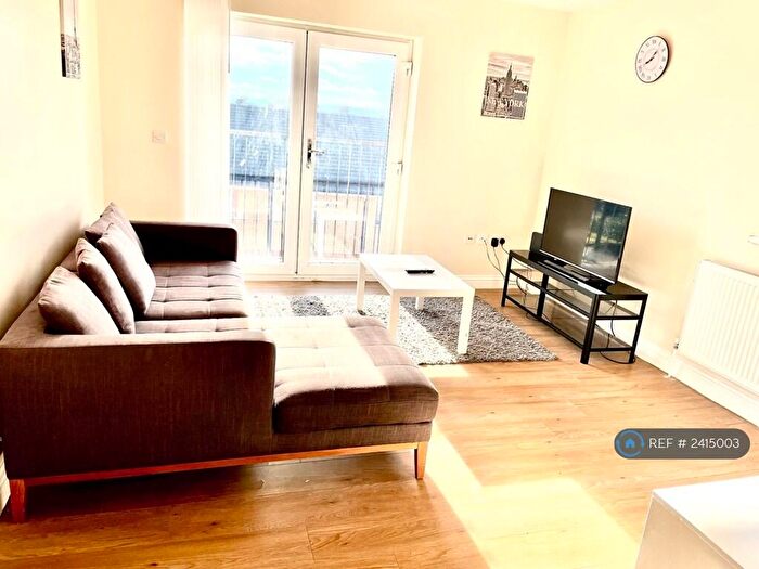 1 Bedroom Flat To Rent In High Street, Slough, SL1