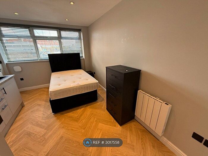 Studio To Rent In College Road, Doncaster, DN1