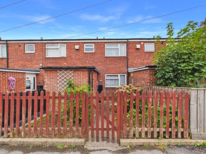 3 Bedroom Terraced House For Sale In Victor Street, Hull, HU9