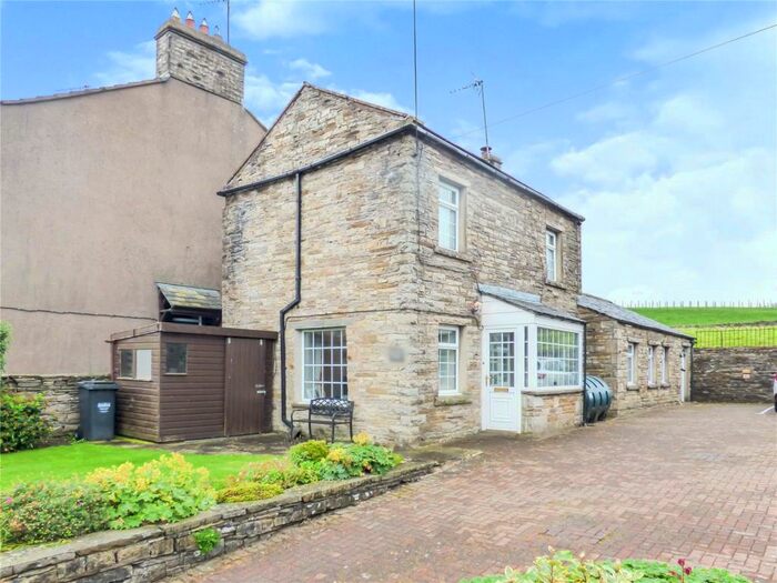 Houses for sale in Hawes, DL8, North Yorkshire