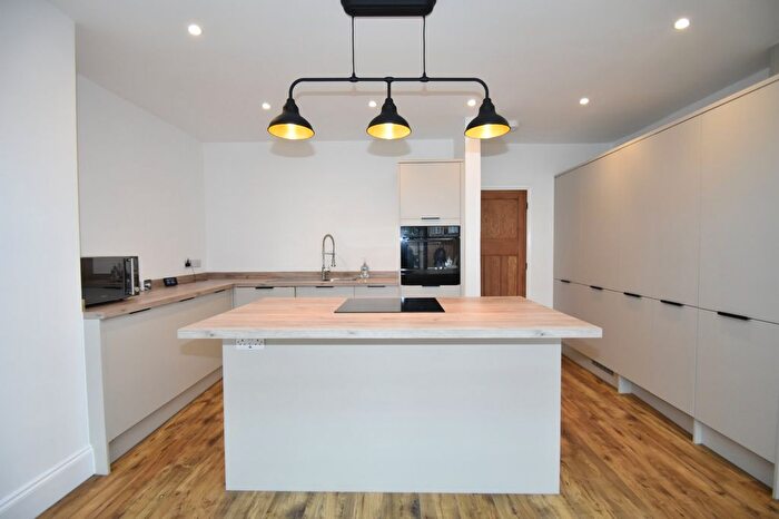 3 Bedroom Detached House To Rent In Selsey Avenue, Gosport, Hampshire, PO12