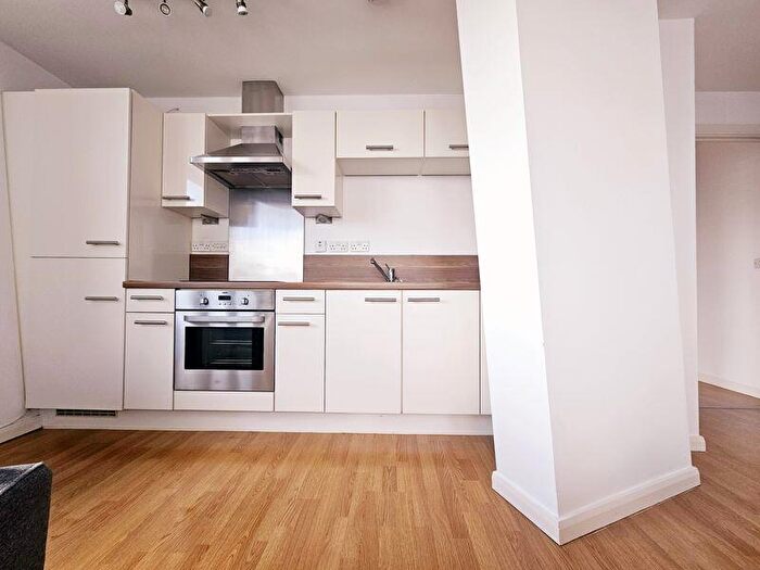 2 Bedroom Apartment To Rent In Mann Island, Liverpool, L3