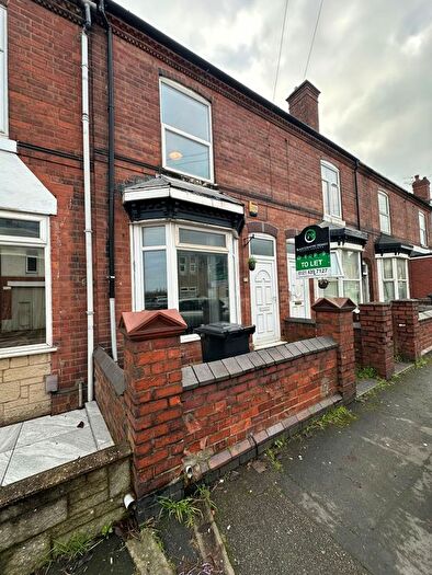 3 Bedroom Terraced House To Rent In Nimmings Road, Halesowen, B62