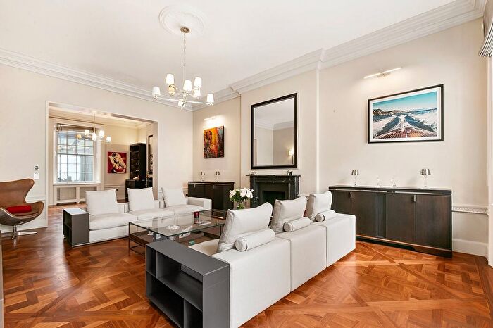 3 Bedroom Terraced House To Rent In Eaton Place, Belgravia, SW1X