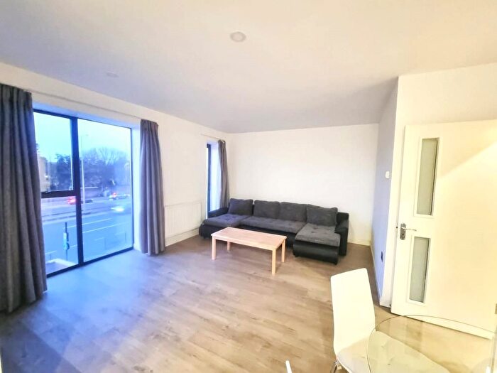 1 Bedroom Flat To Rent In Butchers Road, London, E16