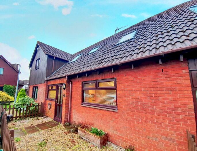 2 Bedroom Property To Rent In White Ash Glade, Caerleon, Newport, NP18