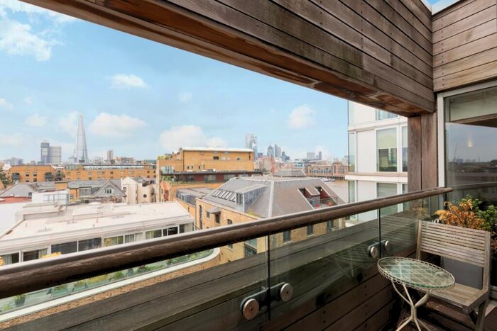 2 Bedroom Flat To Rent In Axis Court, London, SE16