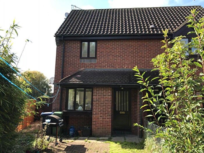 1 Bedroom End Of Terrace House To Rent In Brunel Court, Chippenham, SN15