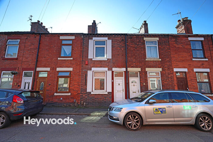 2 Bedroom Terraced House To Rent In Stubbs Gate, Newcastle, Staffordshire, ST5